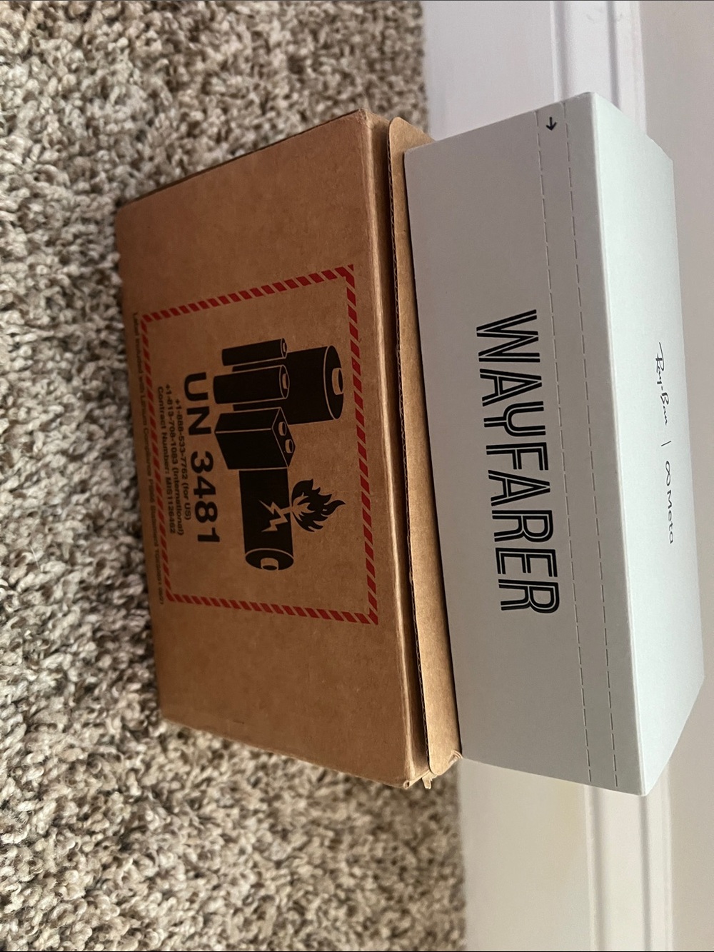 White VR/AR Accessory Box - Premium Packaging